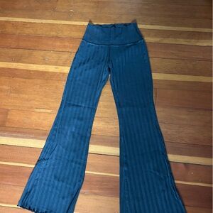 Aerie Black Ribbed Flare Leggings